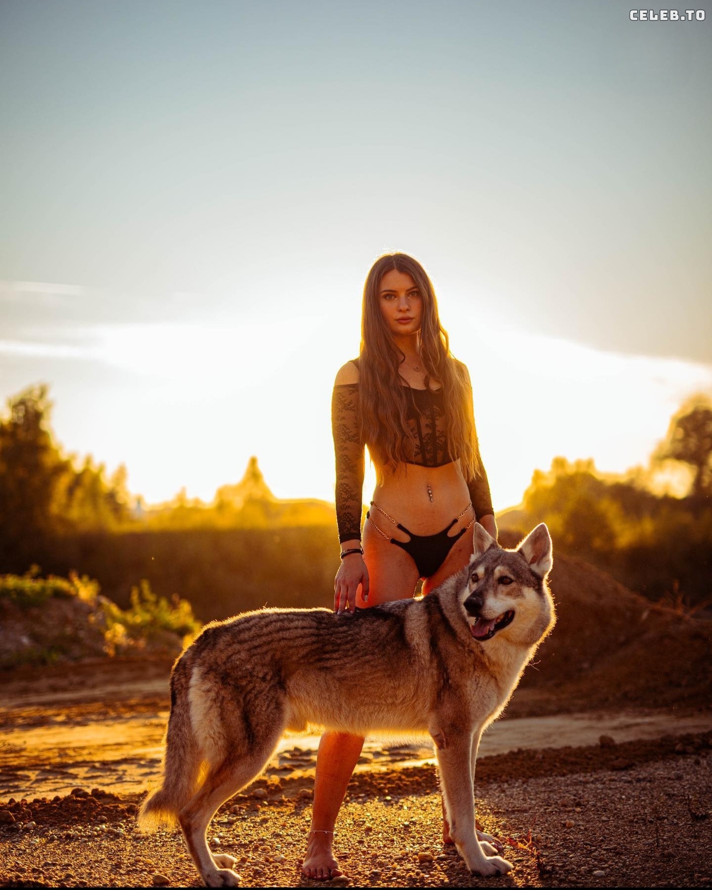 Image 888334 from Jana Wolf / jana_officialx