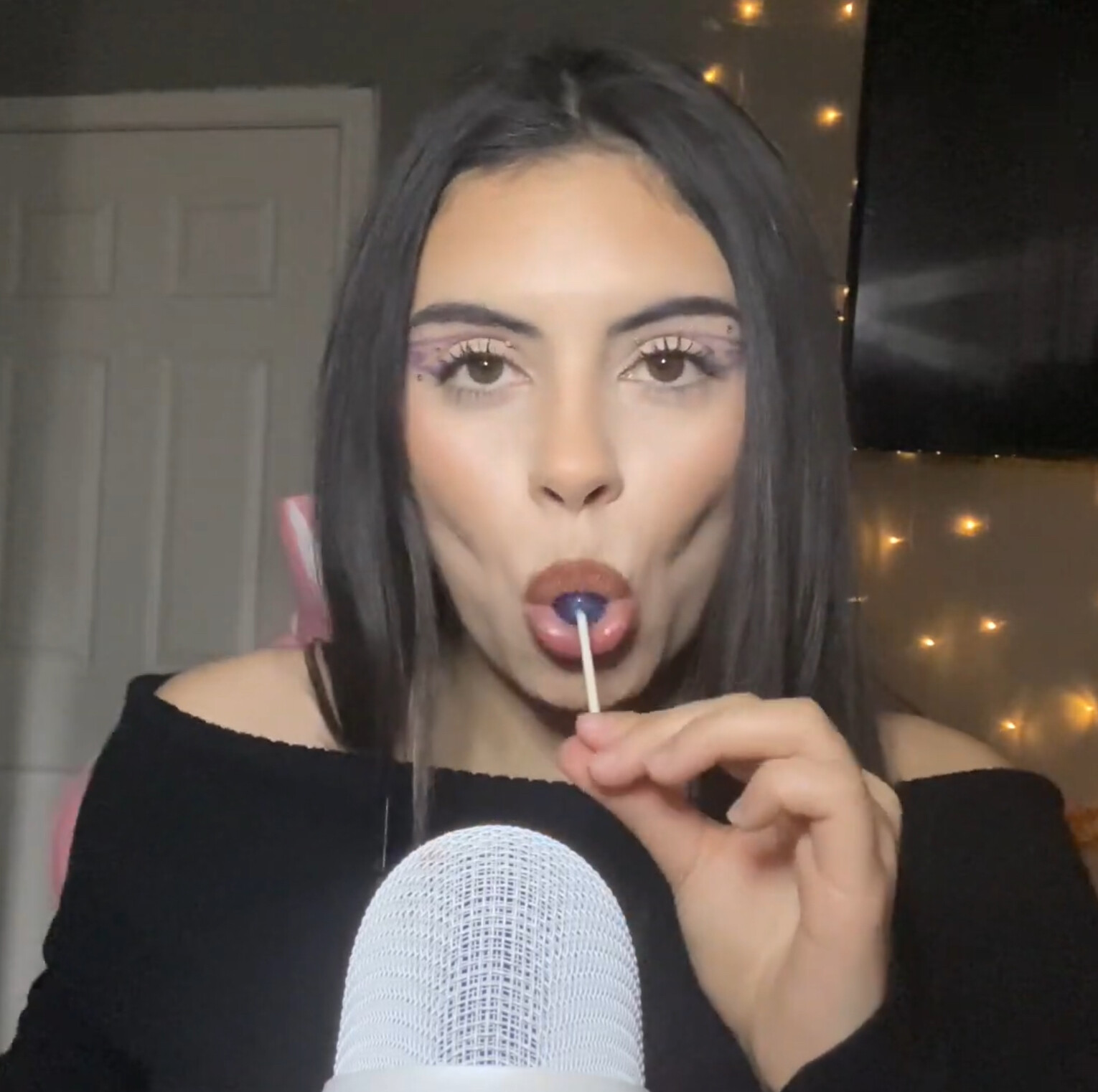 Image 8884100 from Tingly Asmr🍒