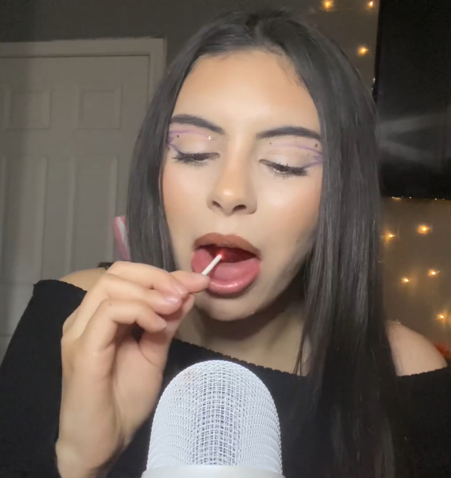 Image 8884111 from Tingly Asmr🍒