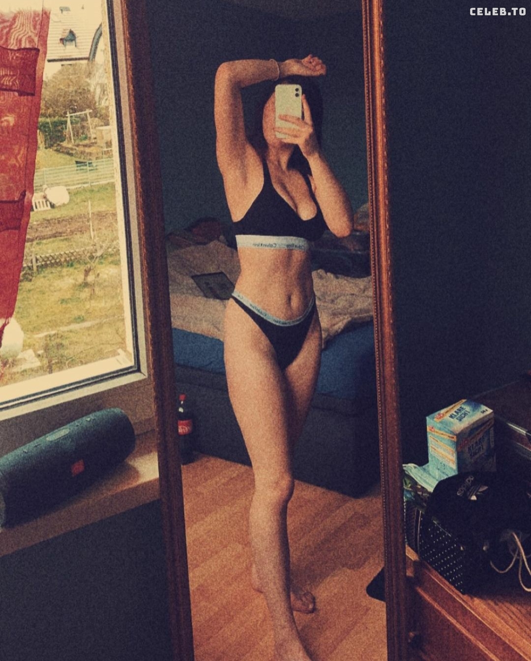 Image 912338 from Nessi.rxh