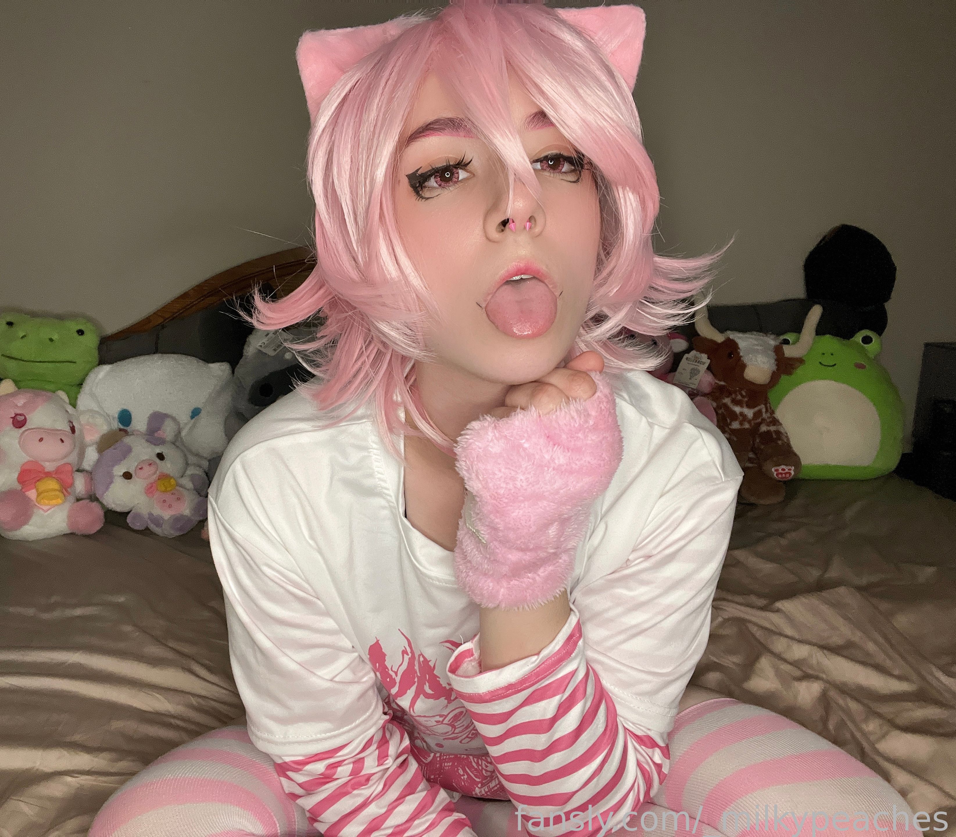 Image 9252726 from _PeachPawz