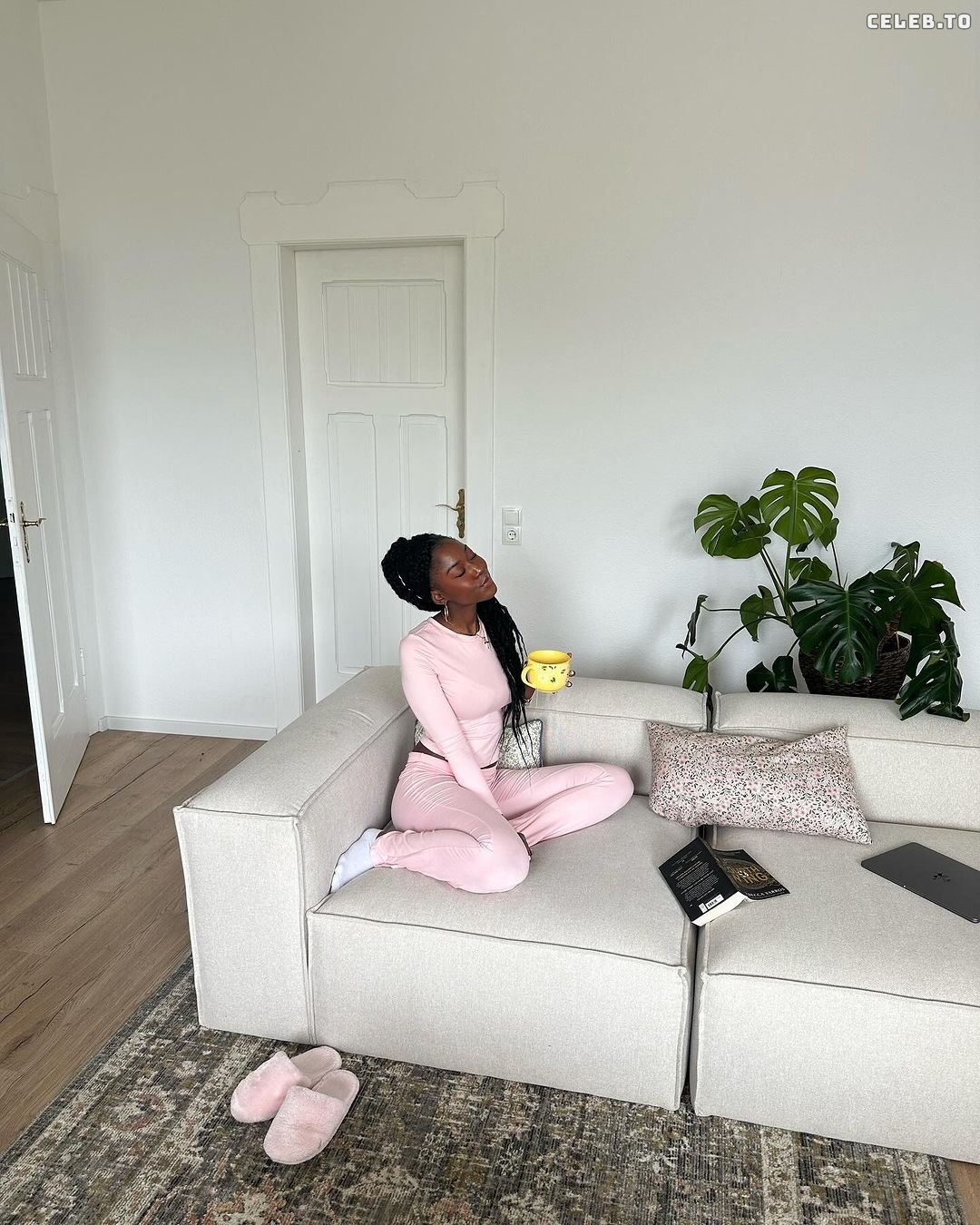 Image 925361 from Carefreehamuyela