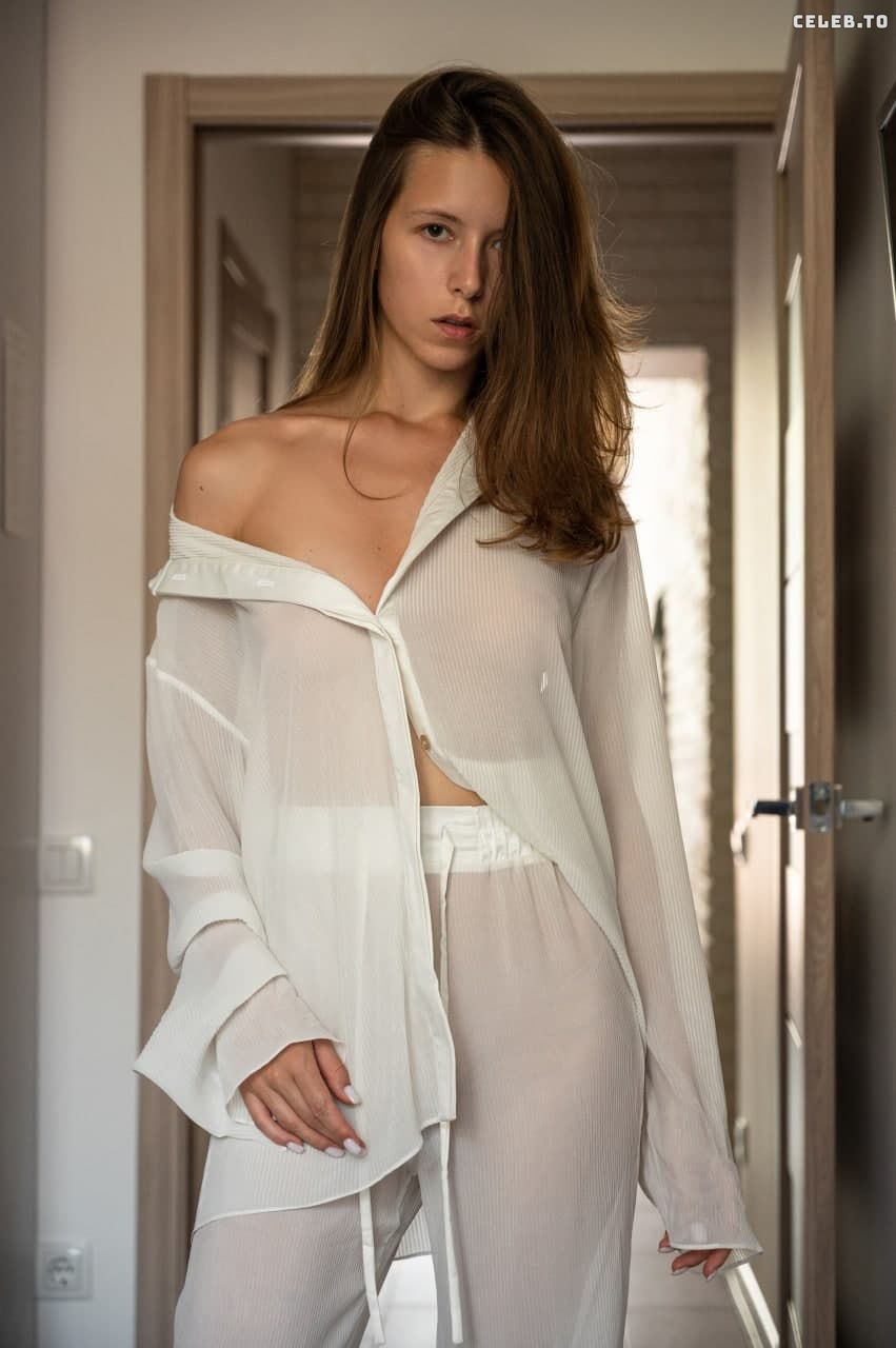 Image 931243 from Viki Virgo
