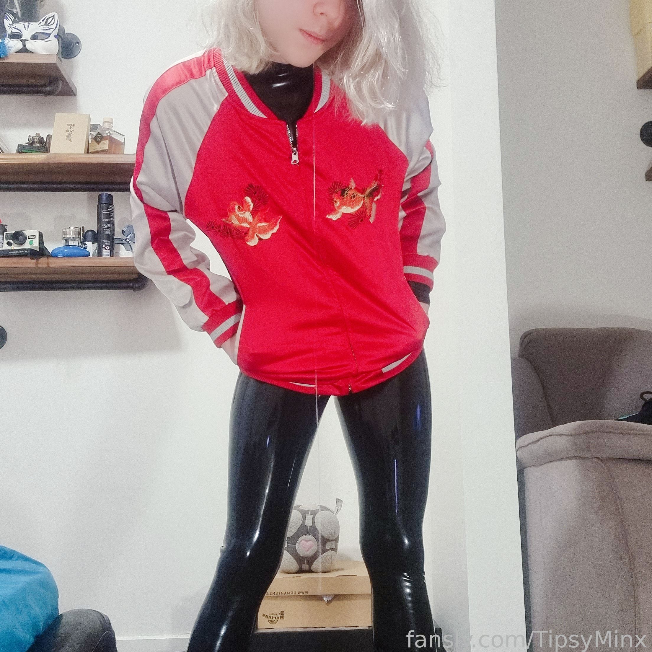 Image 9330372 from TipsyMinx