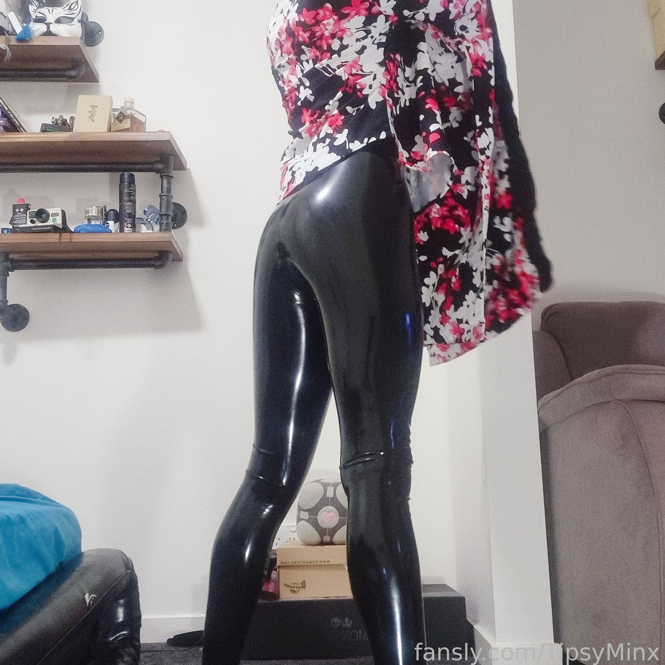 Image 9330387 from TipsyMinx