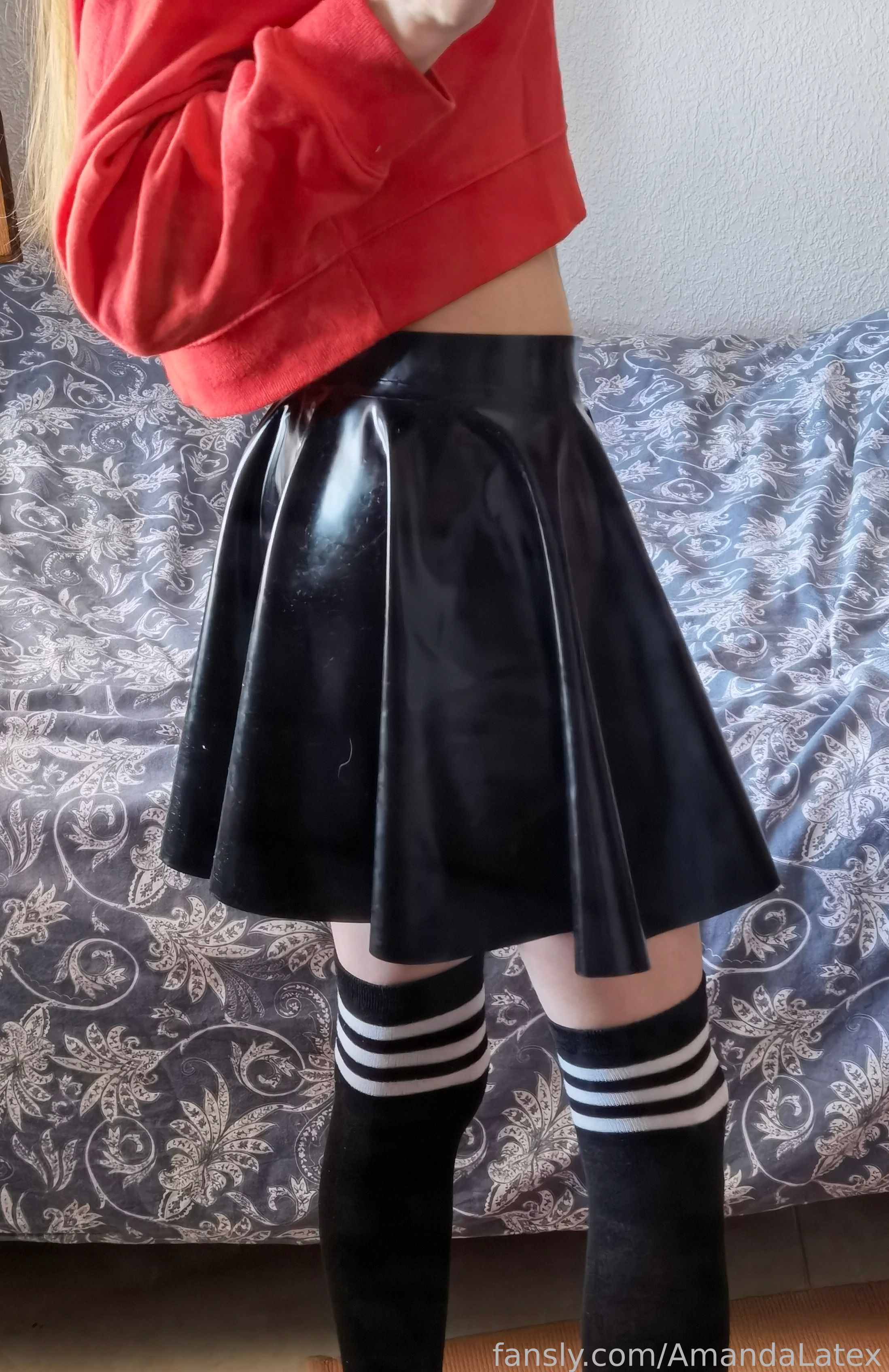 Image 9489156 from AmandaLatex