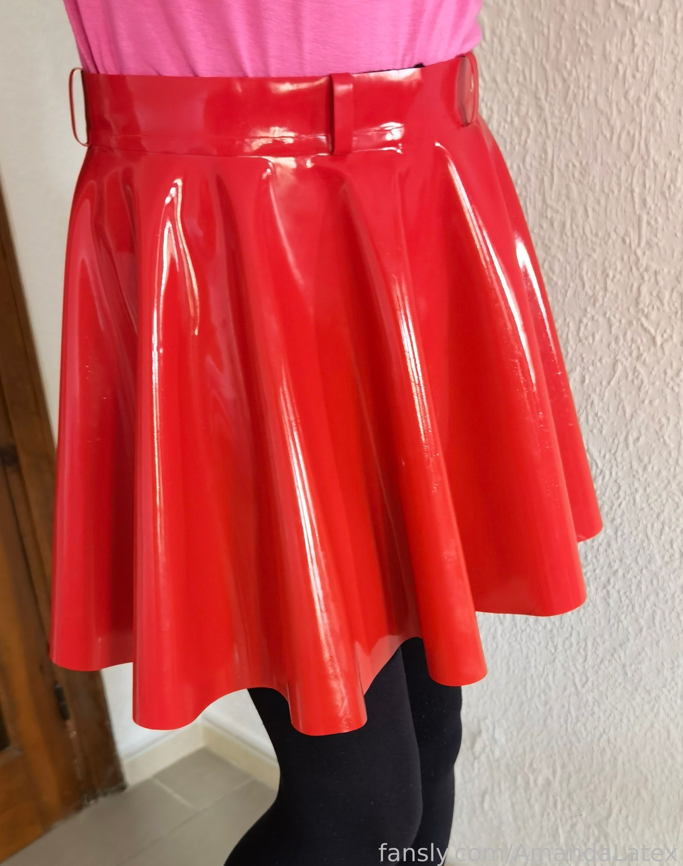 Image 9489214 from AmandaLatex
