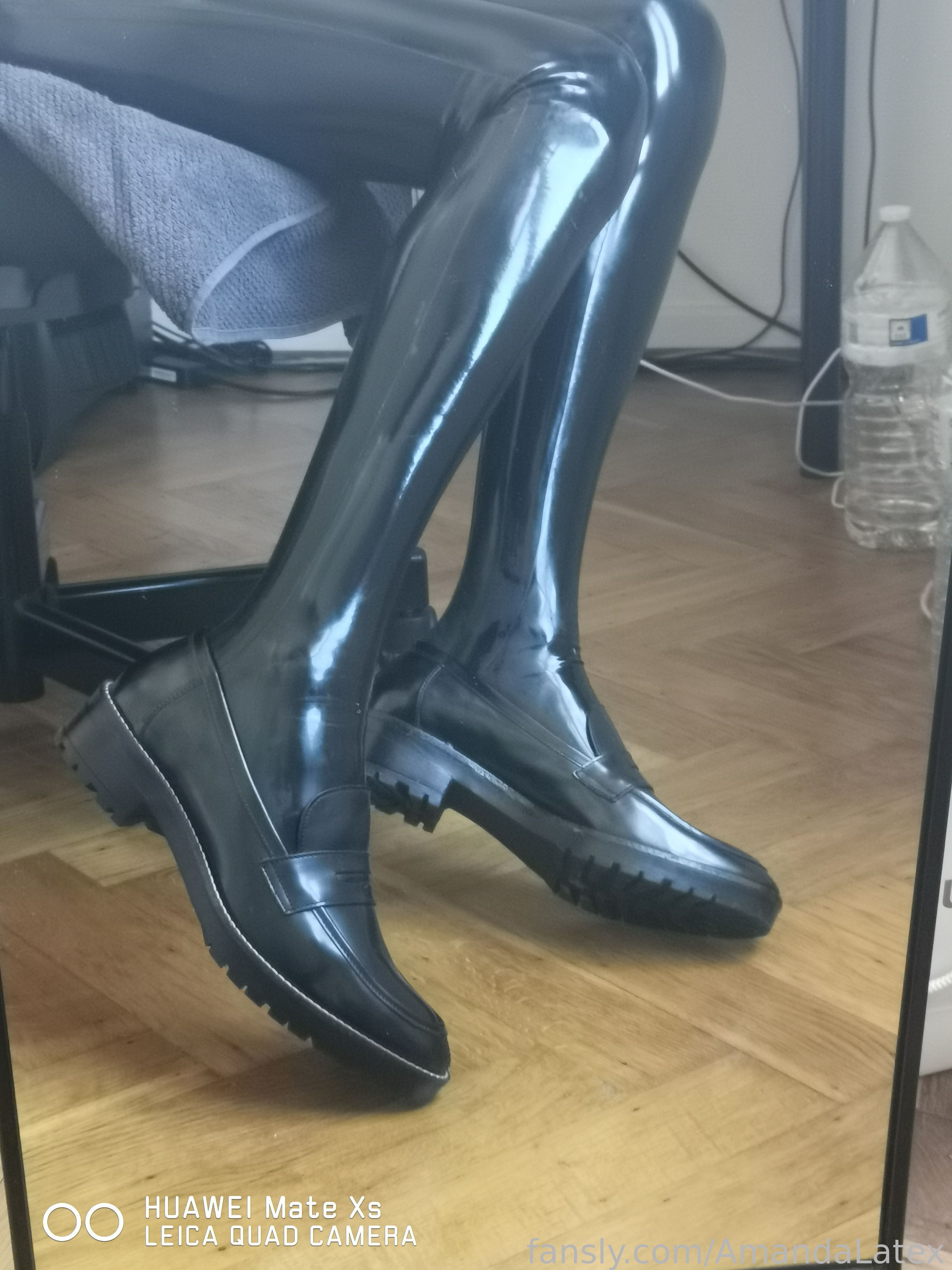 Image 9489231 from AmandaLatex