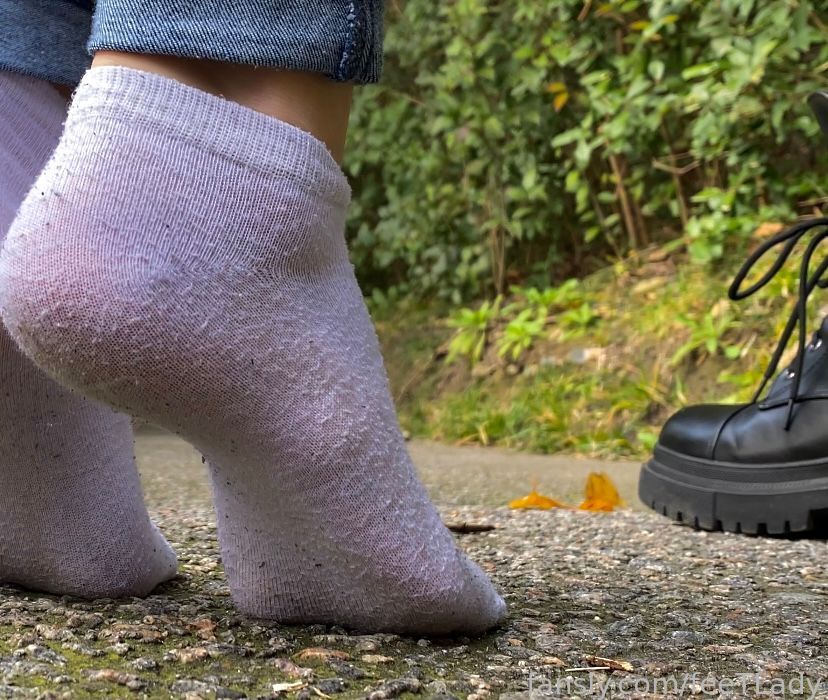 Image 9499085 from feeTLady