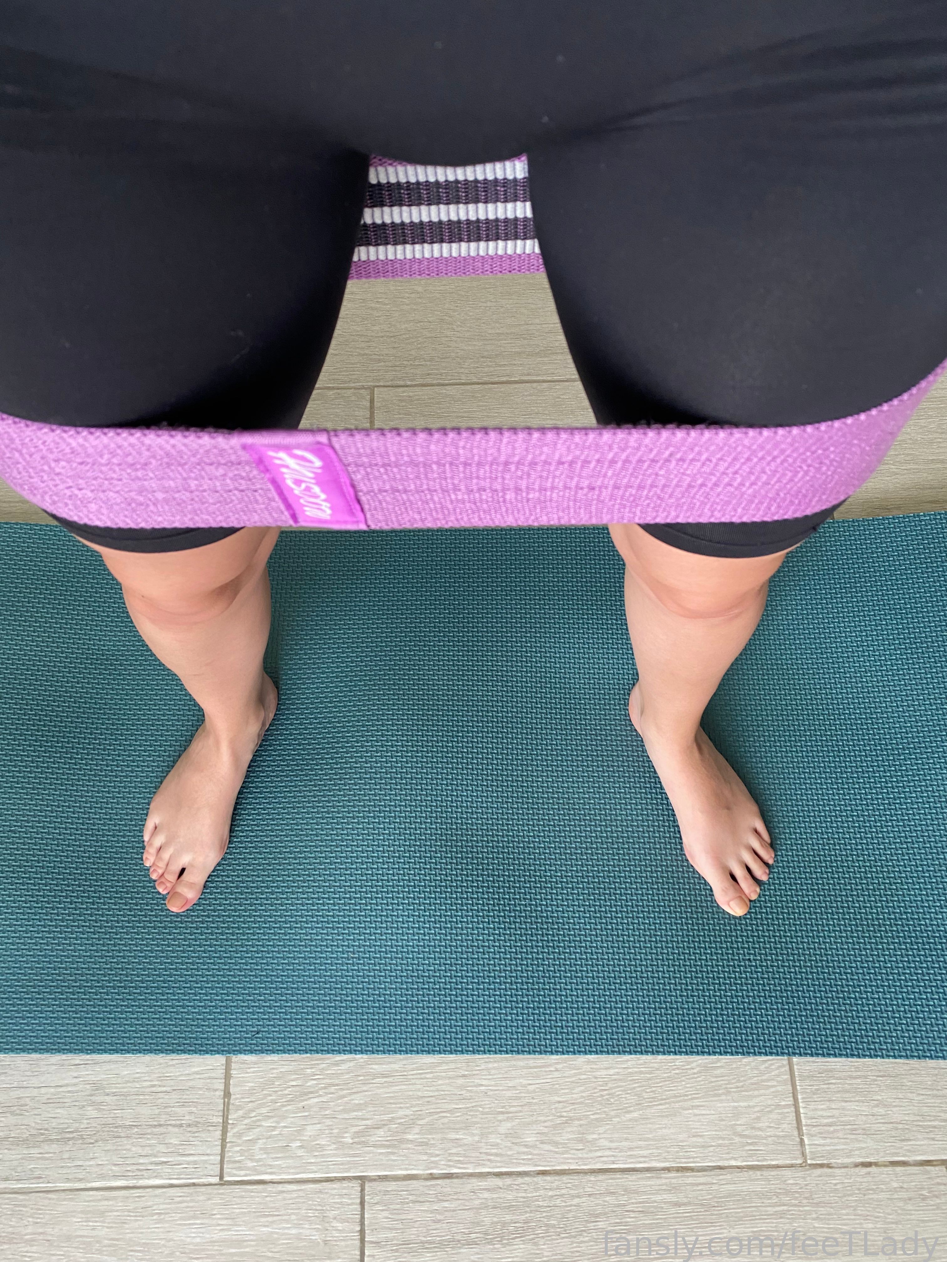 Image 9499100 from feeTLady