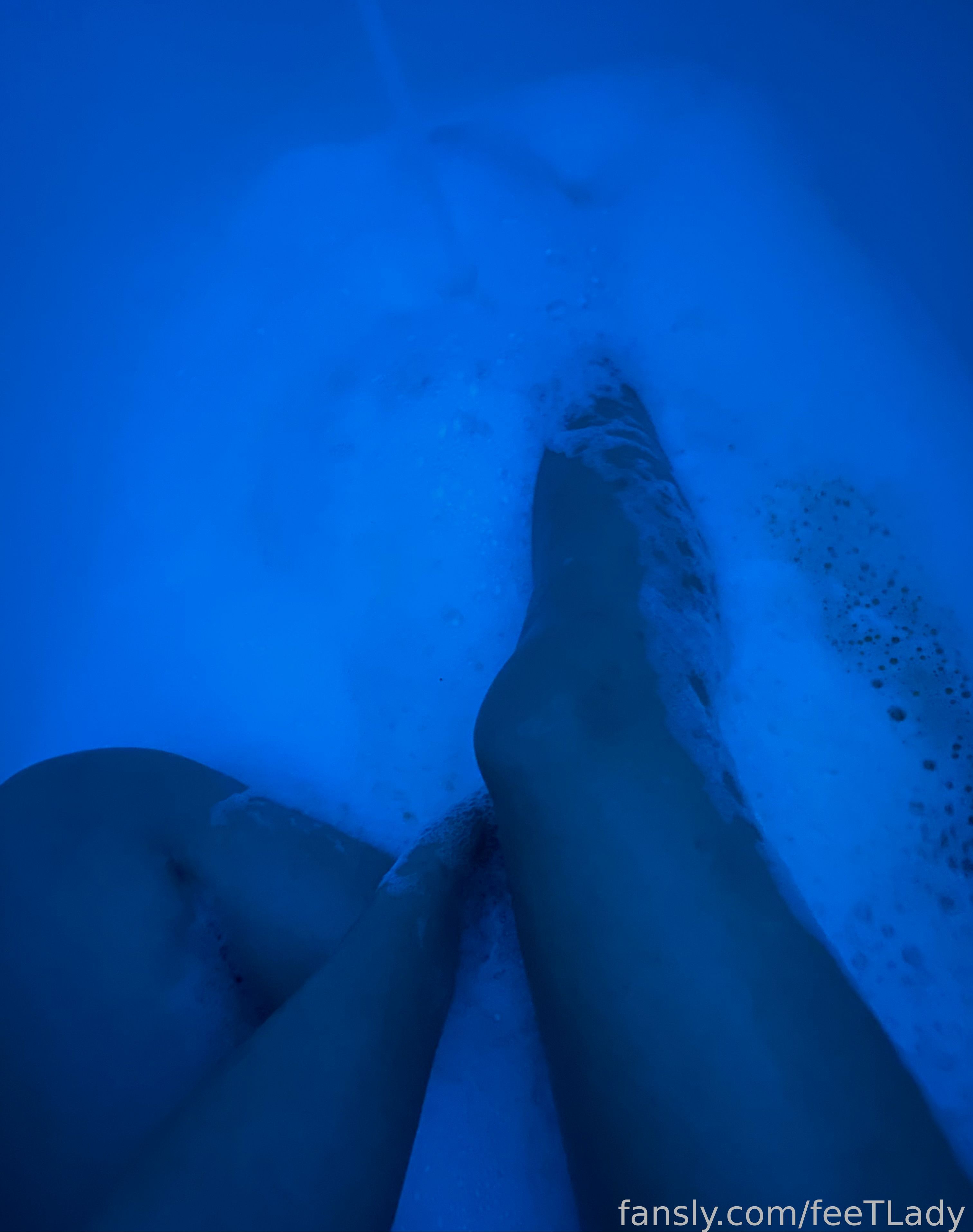 Image 9499120 from feeTLady