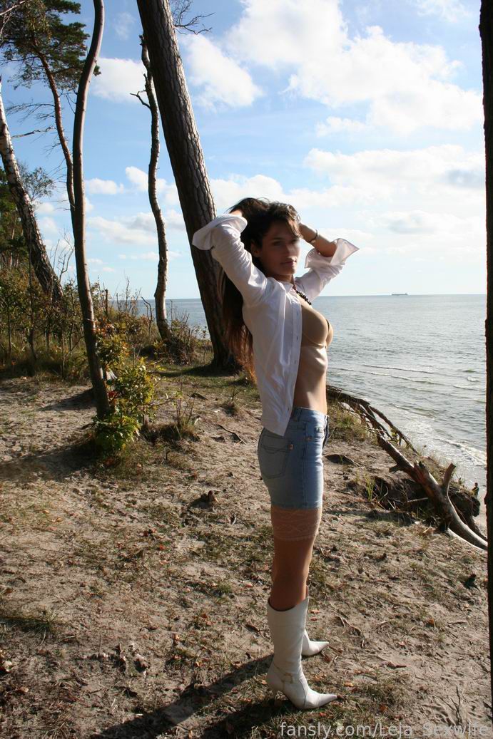 Image 9553446 from Leja_sexwife
