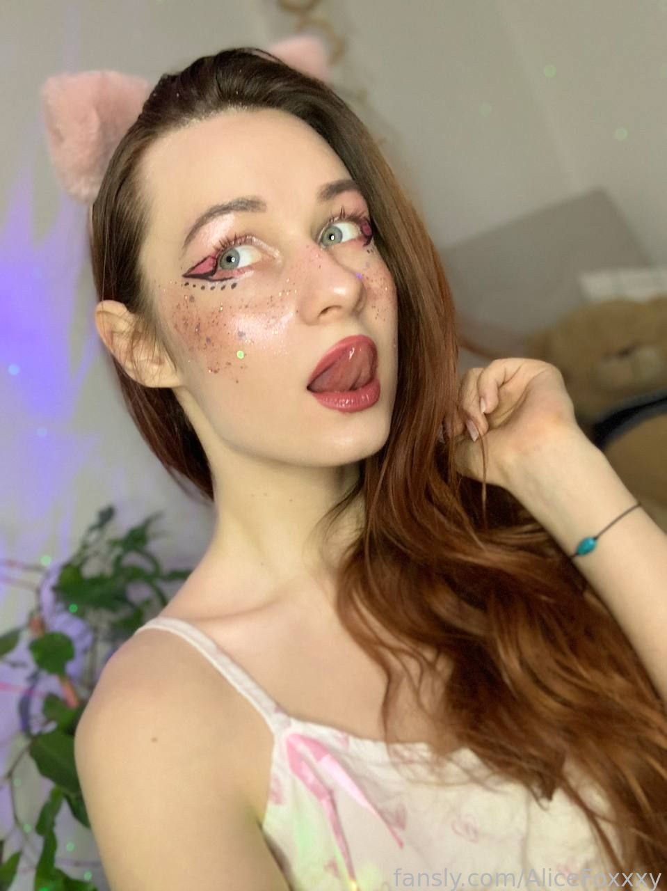 Image 9607357 from AliceFoxxxy