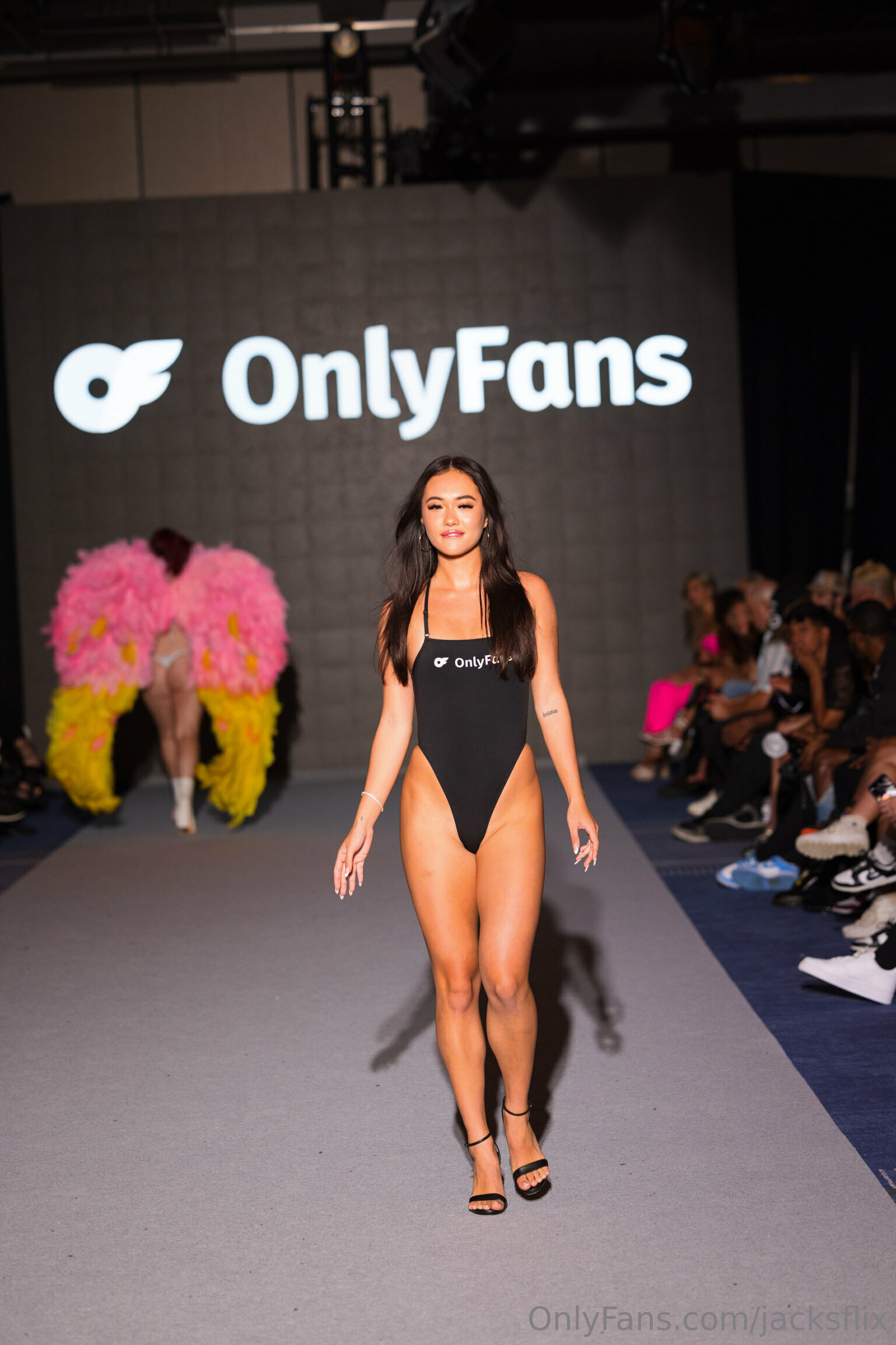 Image 9716786 from abgbunnyy