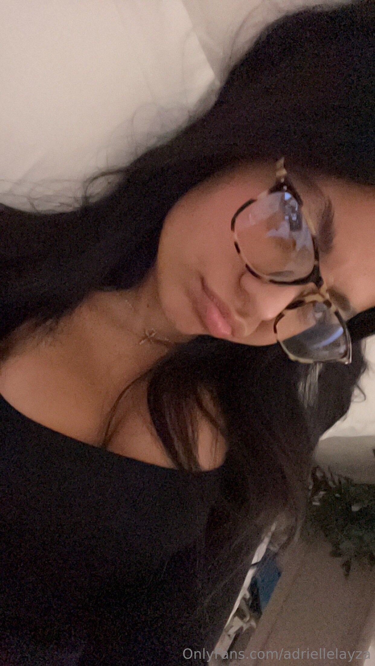 Image 9720917 from adriellelayza