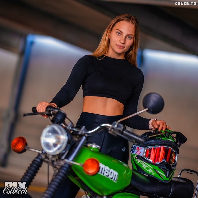 Image 974421 from mxchxllx.s / Michelle