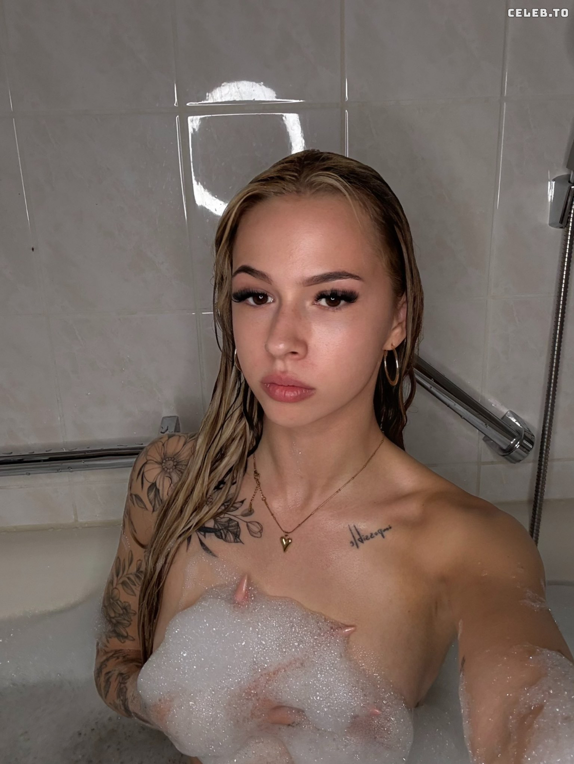 Image 9849118 from Aliabaddie