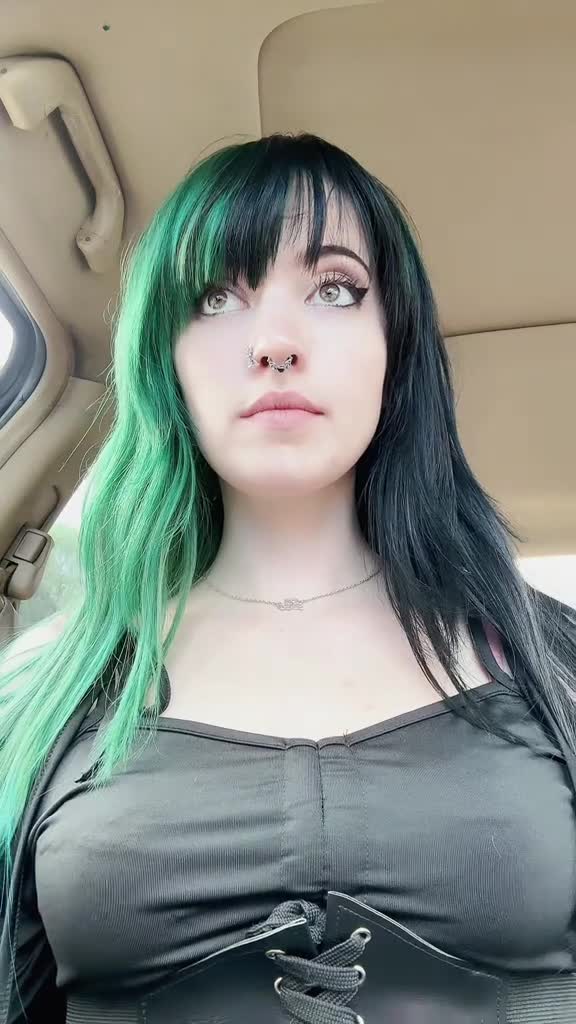 Video 426118 from gothpizza_princess