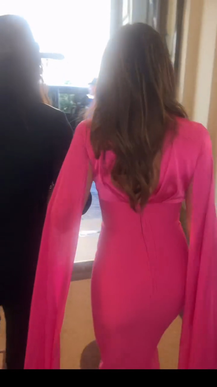 Image 9862049 from Elizabeth Hurley