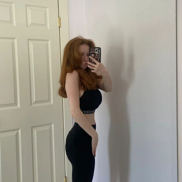 Image 9862202 from Francesca Capaldi (18)