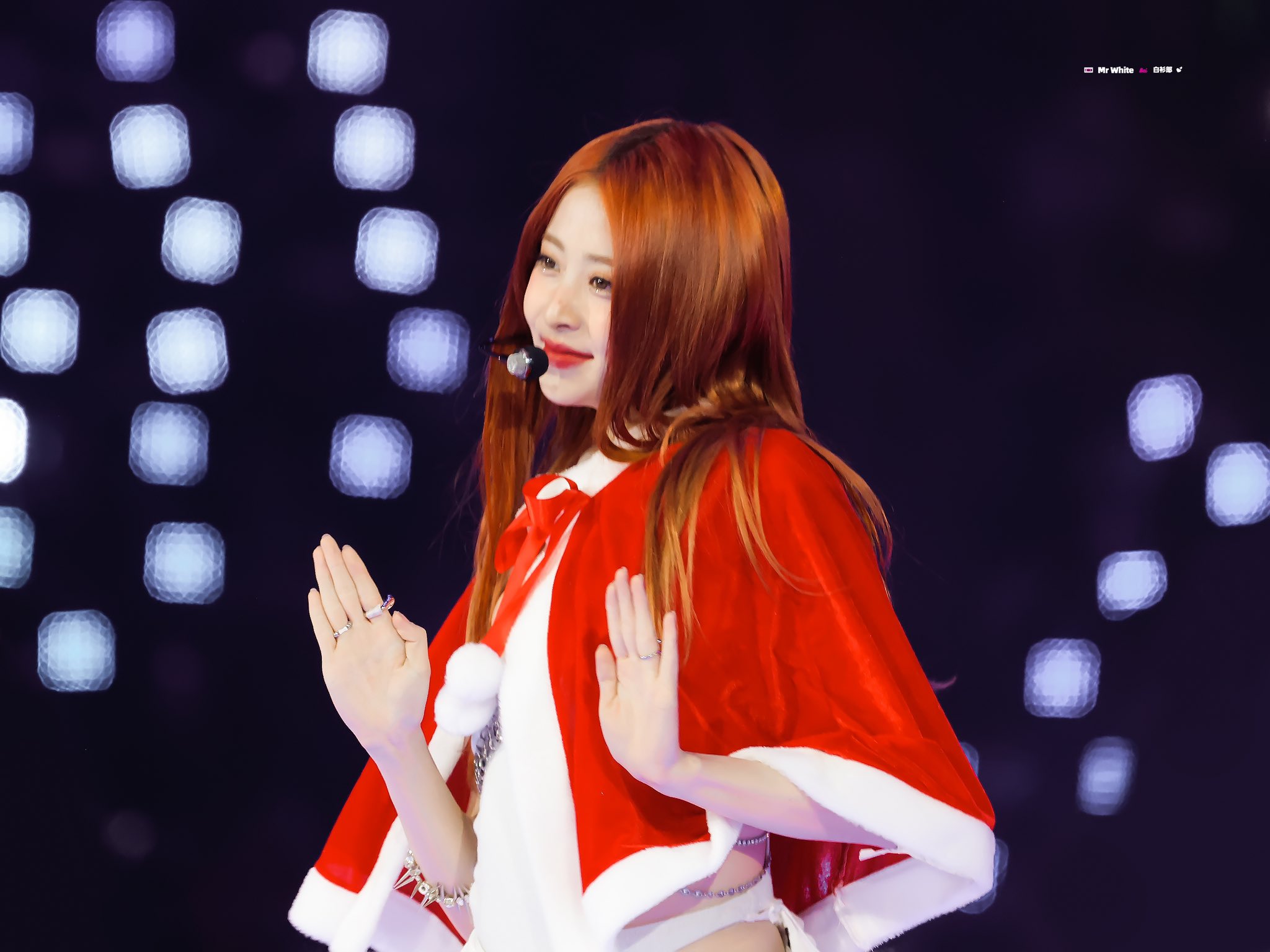 Image 9862827 from Huh Yunjin 허윤진 | LESSERAFIM