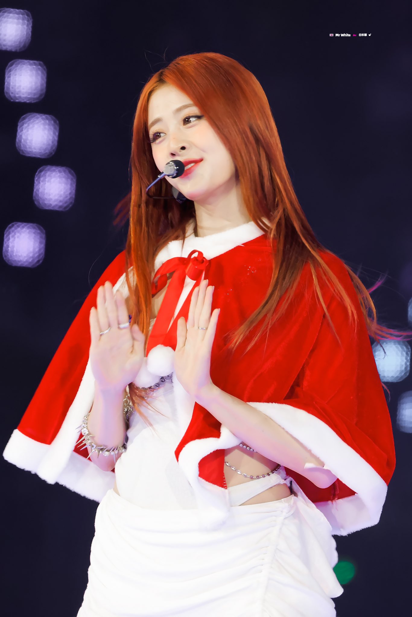Image 9862828 from Huh Yunjin 허윤진 | LESSERAFIM