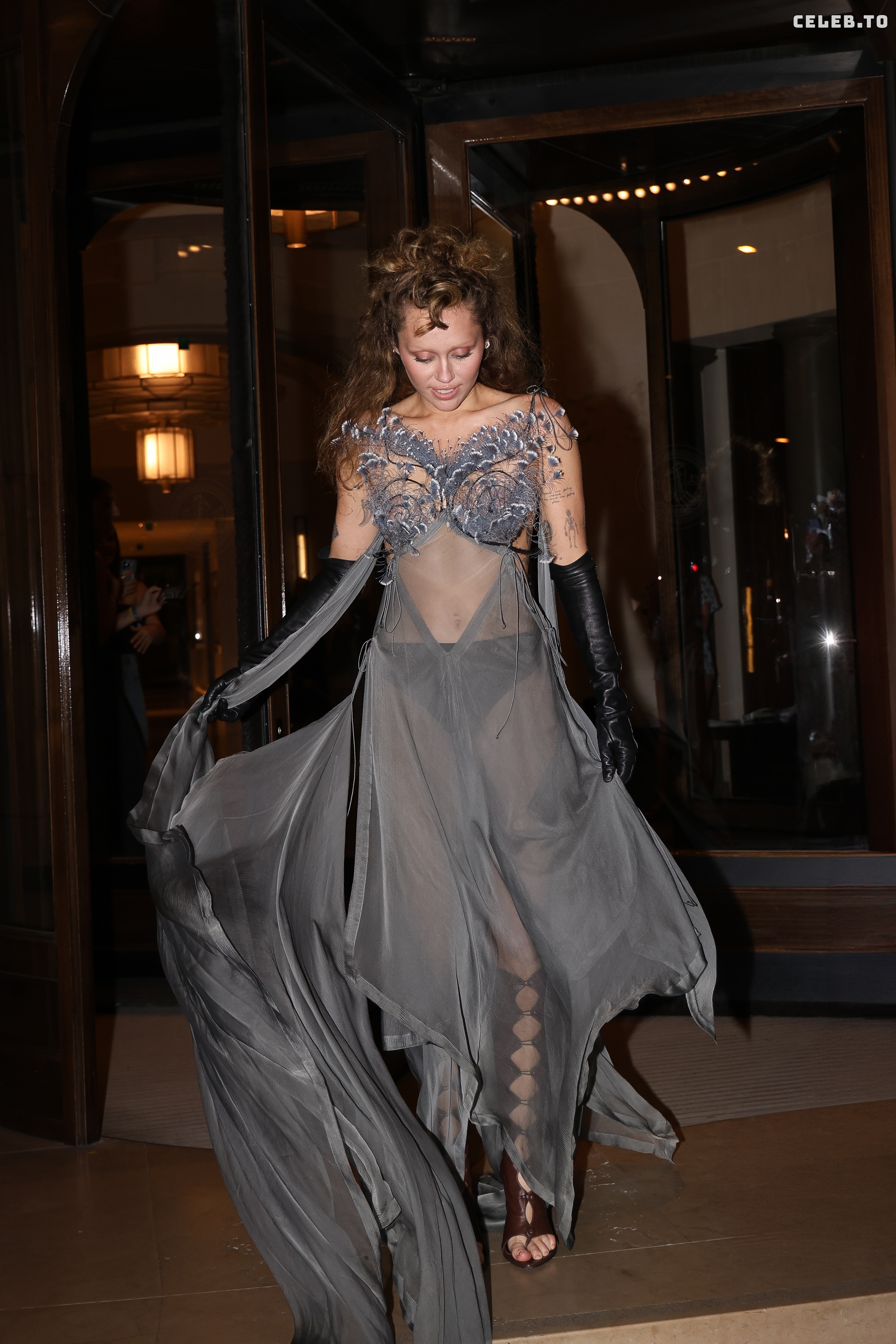 Image 9885332 from Miley Cyrus