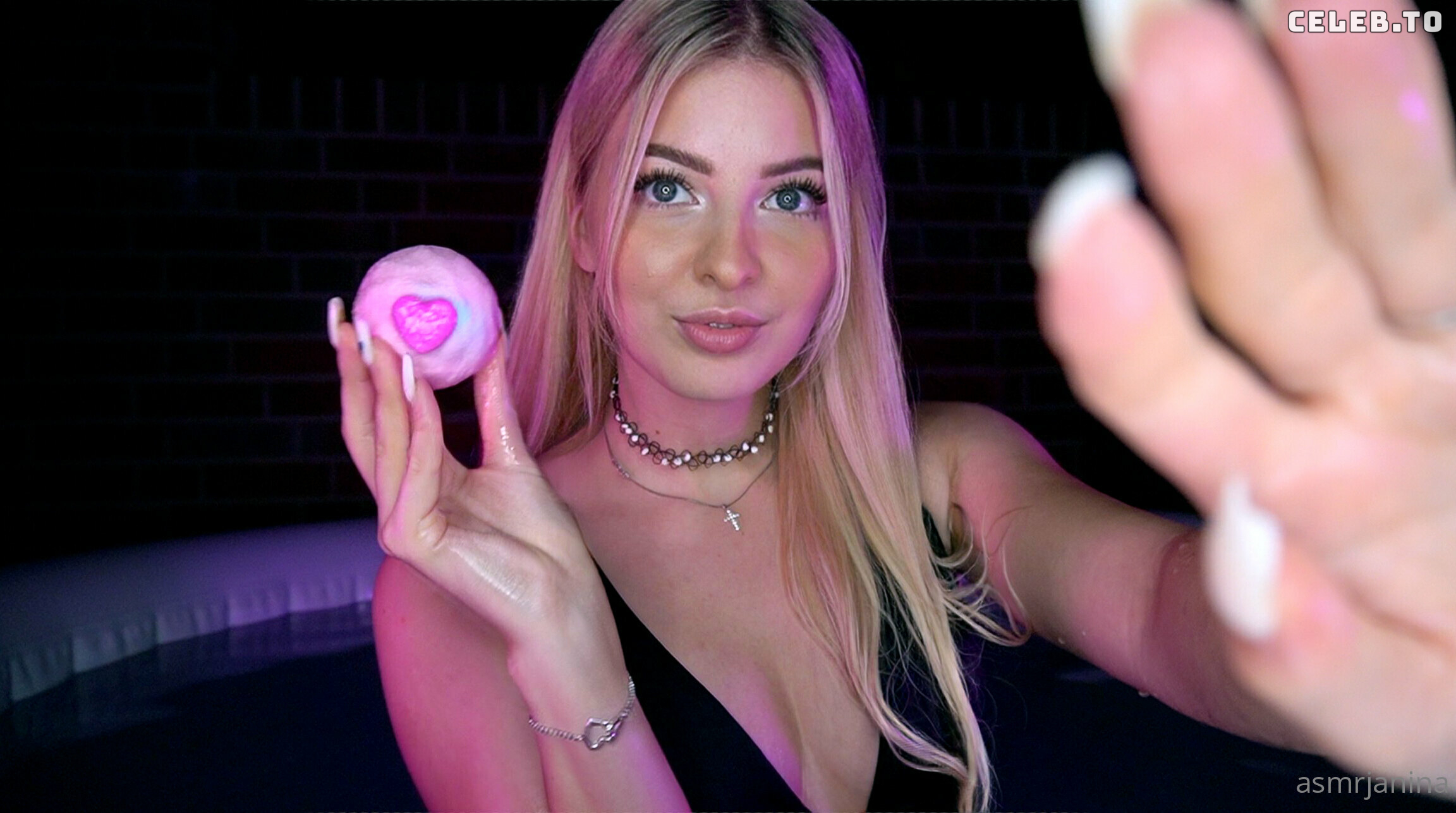 Image 9924500 from ASMR Janina