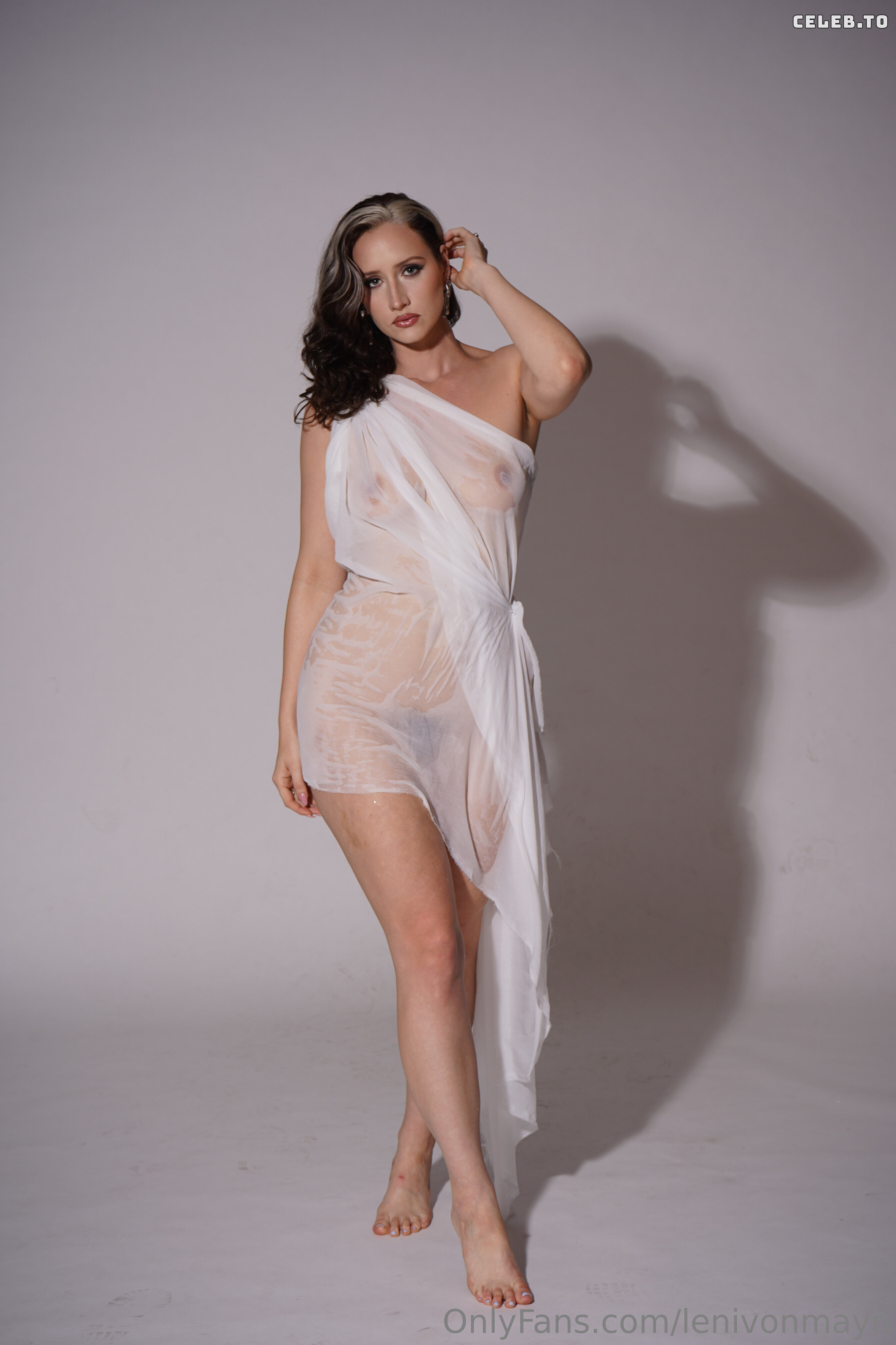 Image 9939742 from lenivonmayn