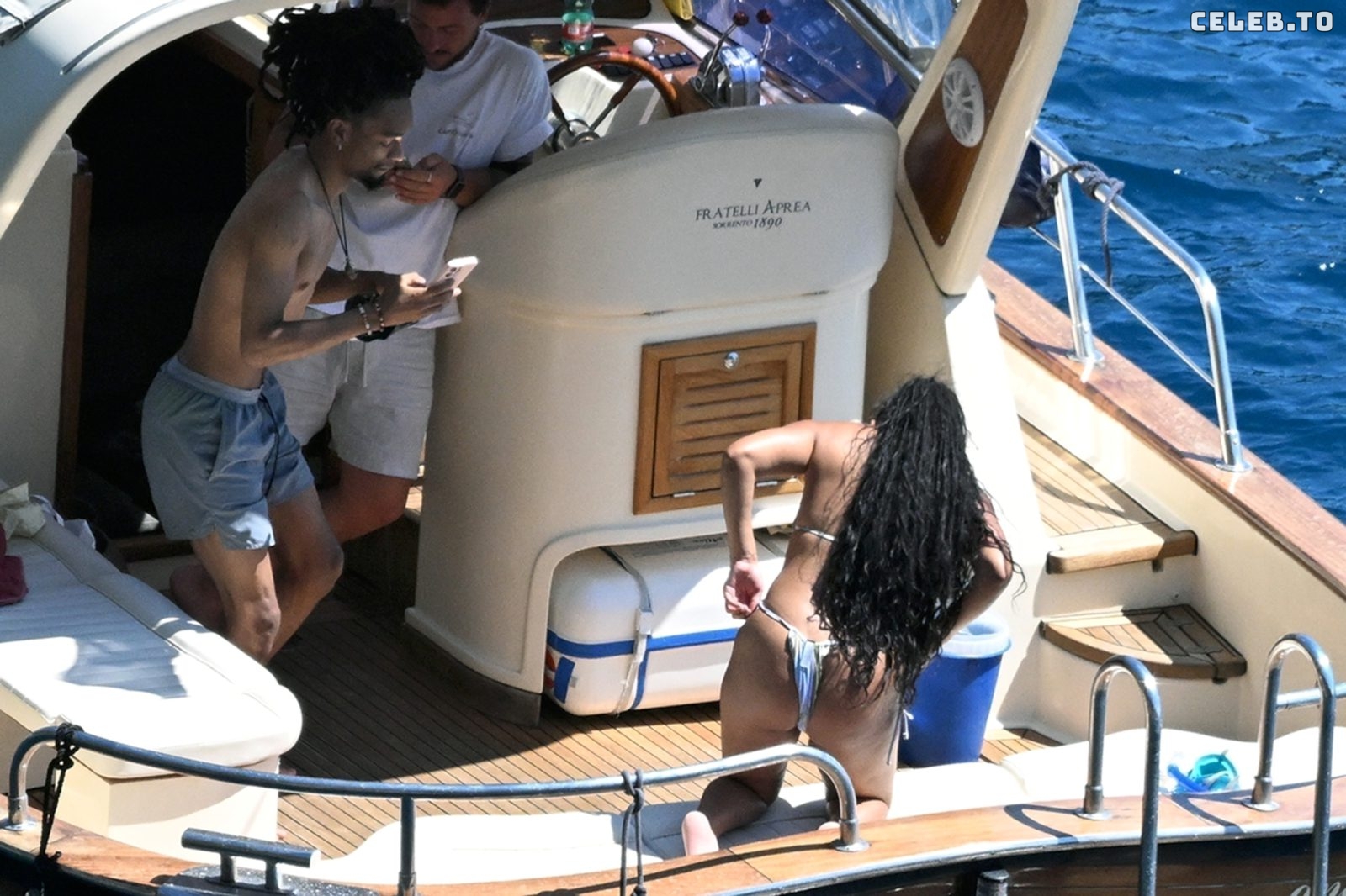 Image 9951457 from Halle Bailey