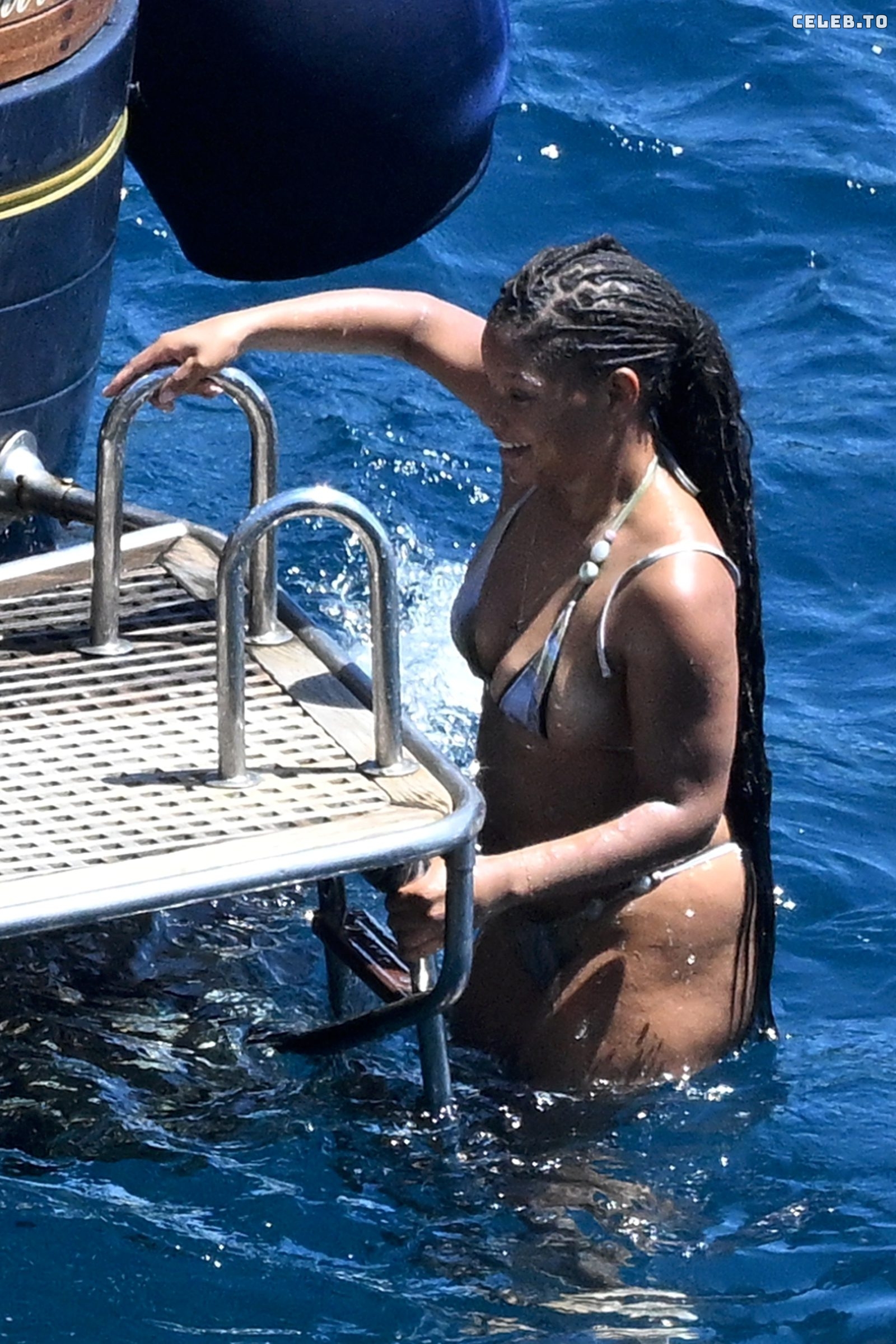 Image 9951463 from Halle Bailey