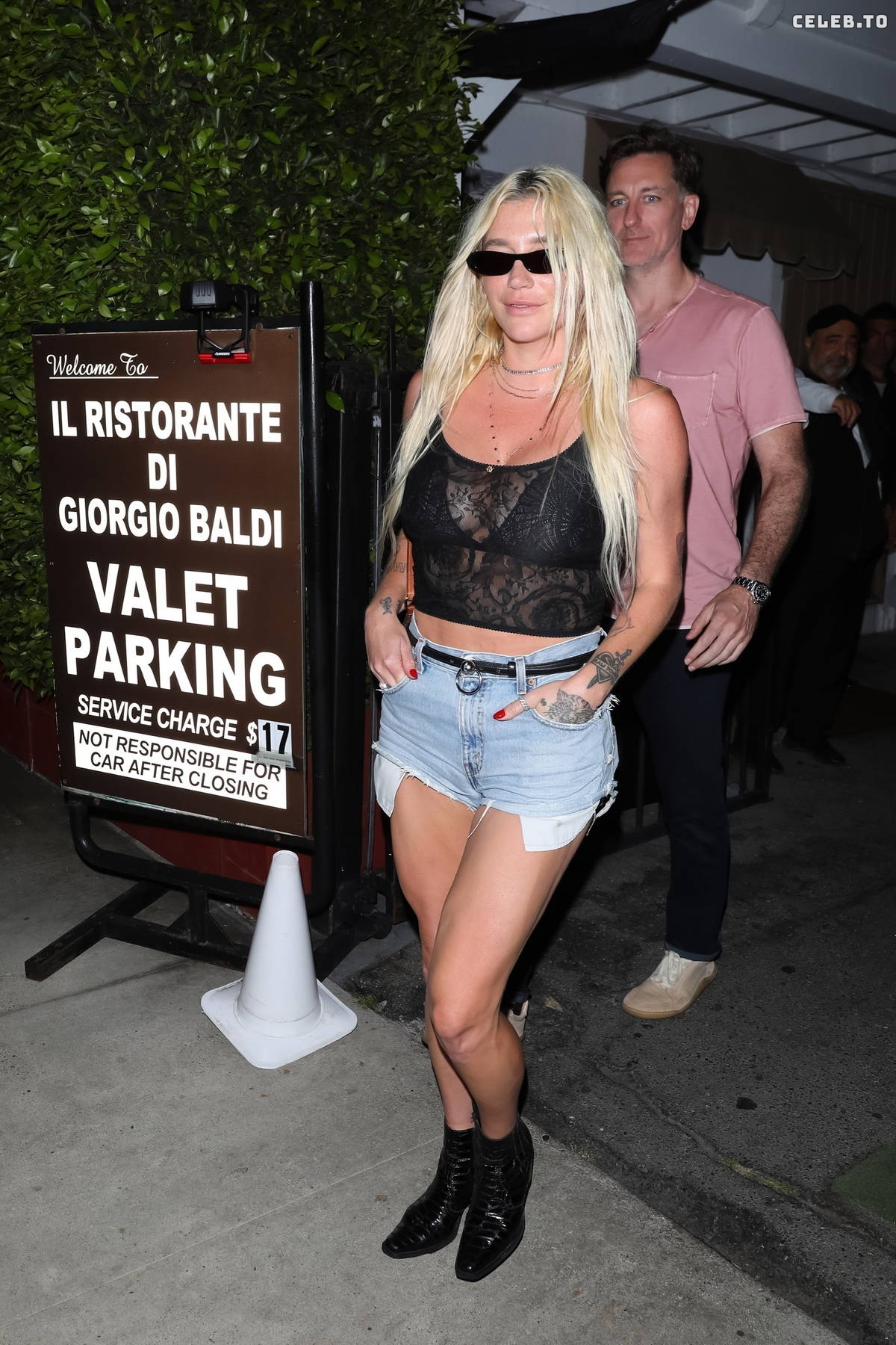 Image 9955823 from Kesha