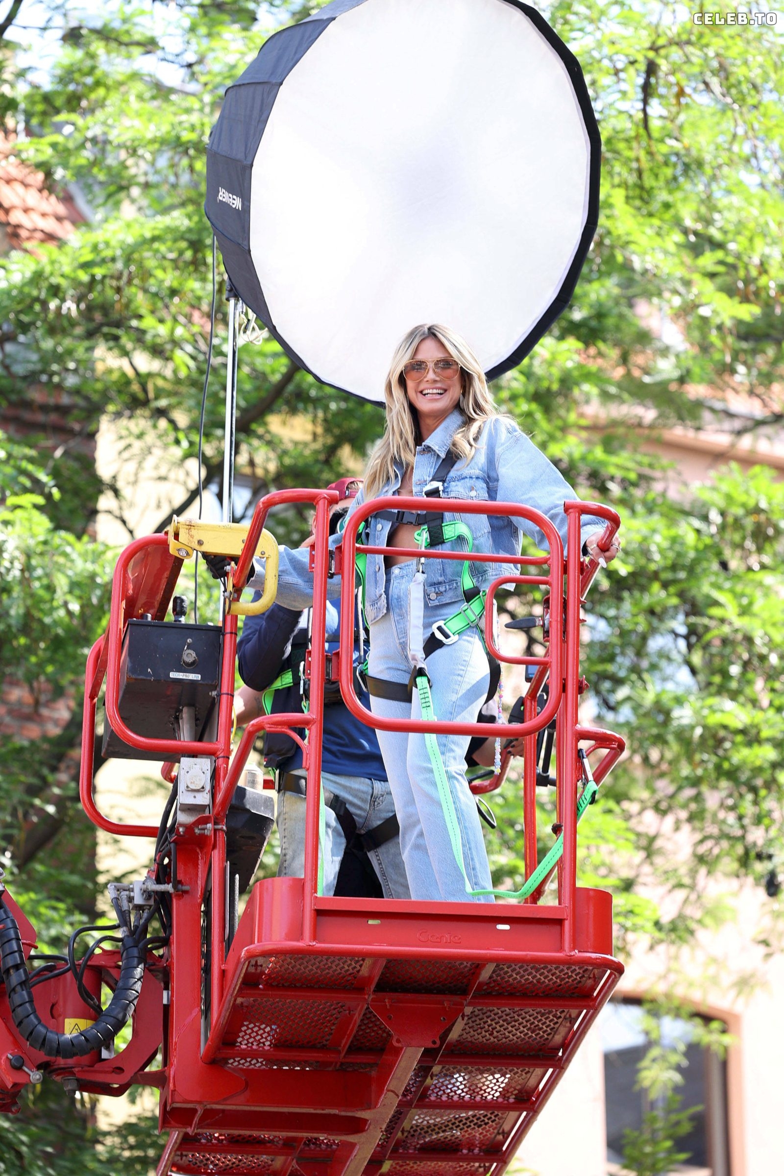 Image 9956753 from Heidi Klum