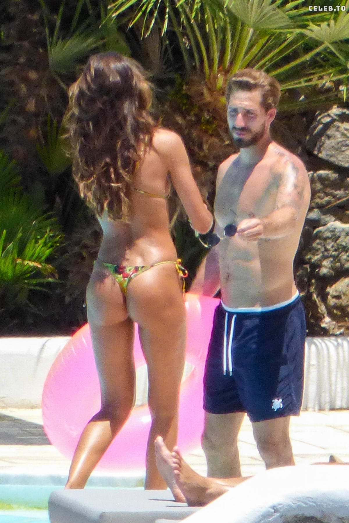 Image 9957435 from Izabel Goulart