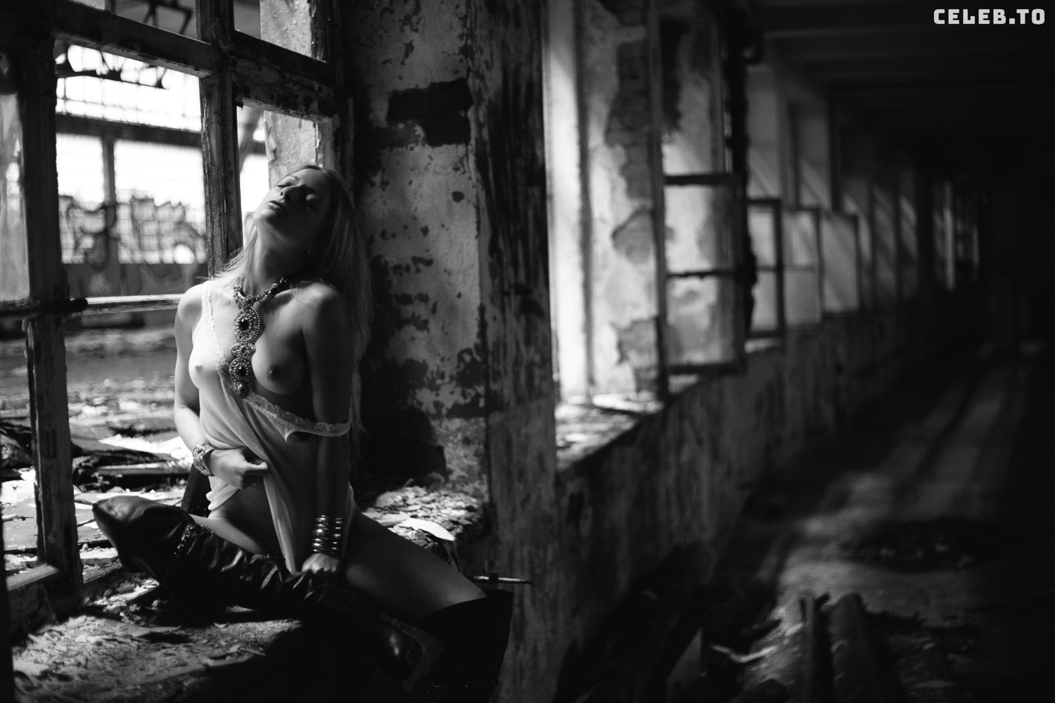 Image 9958714 from Calvato Photography - Patreon