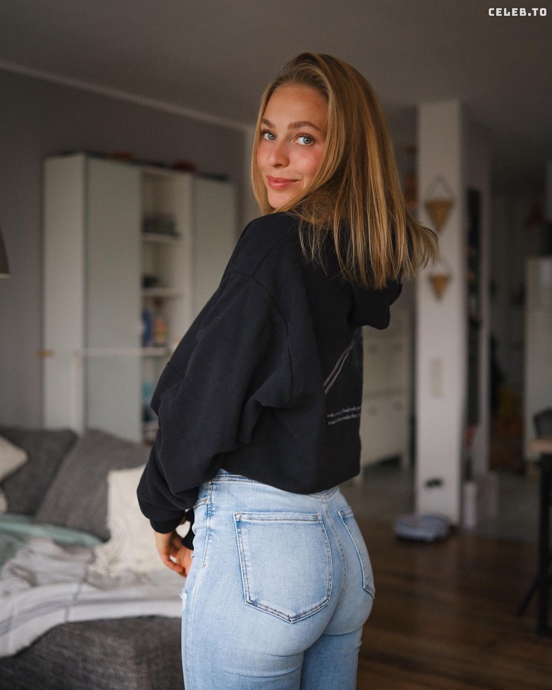 Image 9969357 from Isabell Giese Fitnessgirl