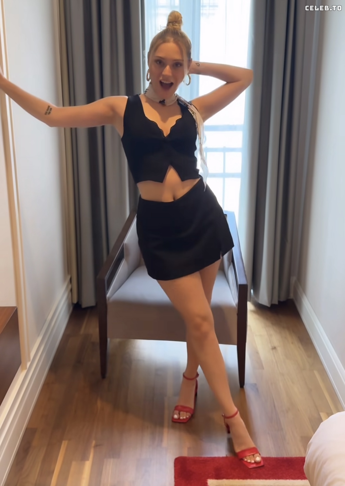Image 9969960 from Alina Khani